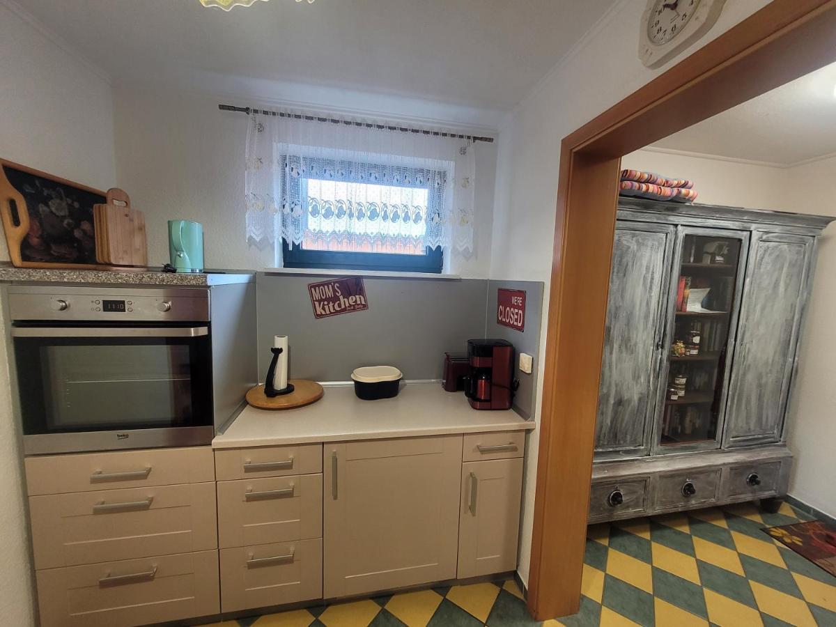 Ferienwohnung Schmidt Neu Sallenthin Екстериор снимка